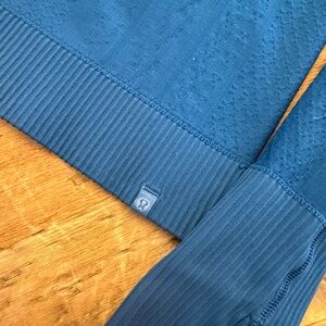 lululemon athletica Men's Teal Crewneck Sweater